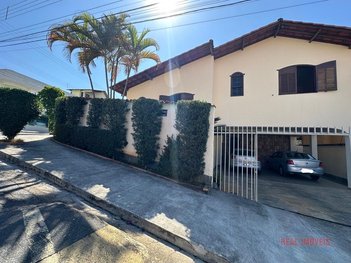 house em Rua José Bites Peixoto, Planalto - Belo Horizonte - MG