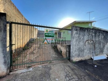 house em Rua Doutor Oswaldo A. Palhares, Jardim Tókio - Londrina - PR