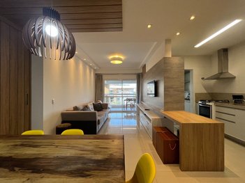apartment em Rua das Corticeiras, Campeche - Florianópolis - SC