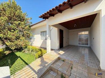 house em Rua Dom José Carlos Aguirre, Jardim Regina - Itararé - SP