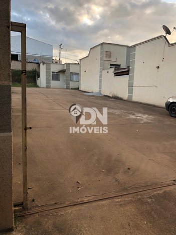 house em Avenida Israel Pinheiro, Sarzedo - Sarzedo - MG