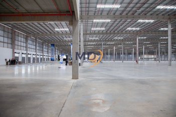 industrial em Abraham Lincoln x Via Marginal Rod Trabalhadores, Jardim Guarulhos - Guarulhos - SP