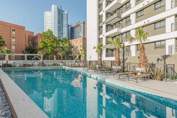 apartment em Avenida Presidente Affonso Camargo, Cristo Rei - Curitiba - PR