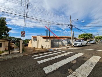 house em Rua Nápoles, Parque Residencial Joaquim Toledo Piza - Londrina - PR