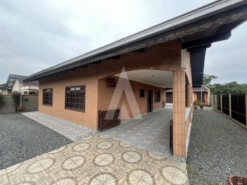 house em Rua Otto Albano Ganzemuller, Vila Nova - Joinville - SC