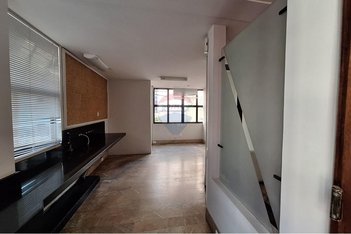 office em Avenida Carandaí, Santa Efigênia - Belo Horizonte - MG