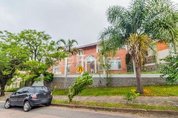 house em Rua Matias José Bins, Três Figueiras - Porto Alegre - RS