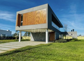 house em Avenida Paraguassu, Centro - Xangri-Lá - RS