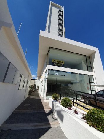 apartment em Rua Treze de Maio, Região do Lago - Cascavel - PR