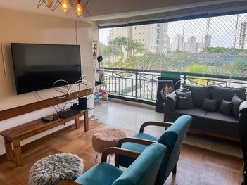apartment em Rua Álvares de Azevedo, Vila Sofia - São Paulo - SP