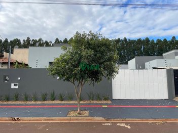house em Rua Clarice Lispector, Jardim Cristhais - Dourados - MS