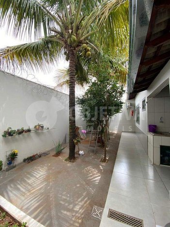 house em Rua Oliveira Lima, Pampulha - Uberlândia - MG
