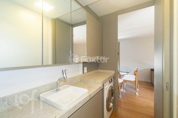 apartment em Rua Tobias da Silva, Moinhos de Vento - Porto Alegre - RS