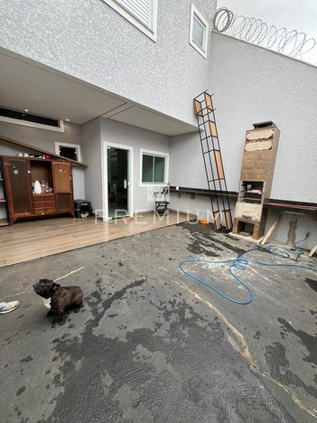 house em Avenida Segismundo Pereira, Santa Mônica - Uberlândia - MG