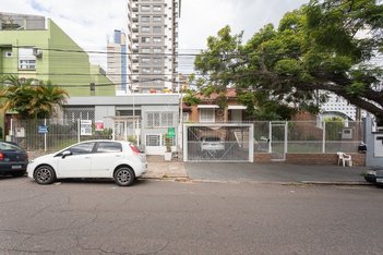house em Rua Coronel Corte Real, Petrópolis - Porto Alegre - RS
