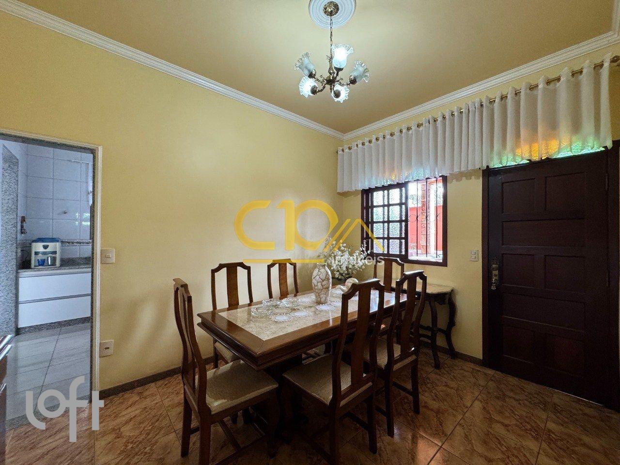 Casa com 4 quartos — Minaslândia, Belo Horizonte