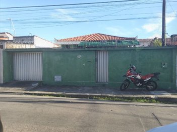 house em Rua Tenente Moacir Matos, Montese - Fortaleza - CE