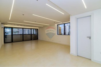 office em Rua Professor Guido Straube, Vila Izabel - Curitiba - PR