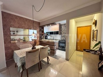 apartment em Avenida Ubiratan Honório de Castro, Segismundo Pereira - Uberlândia - MG