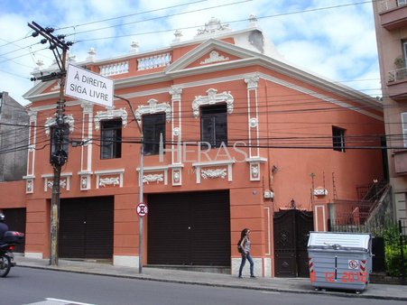Cômodo Condomínio