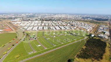 land_lot em Avenida Palmeira Real, Novo Mundo - Uberlândia - MG