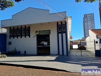 industrial em Rua Antônio Octávio Scramim, Zona 07 - Maringá - PR