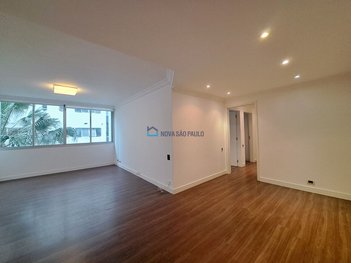 apartment em Rua Domingos Fernandes, Vila Nova Conceição - São Paulo - SP