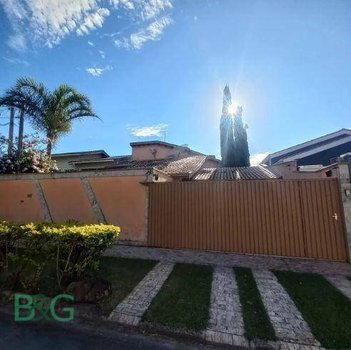 house em Rua Maurício dos Santos, Vila Petrópolis - Atibaia - SP