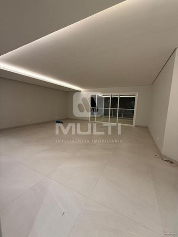 apartment em Rua Virgílio Melo Franco, Tabajaras - Uberlândia - MG