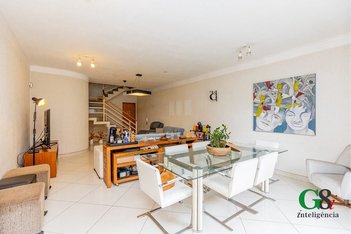 house em Rua dos Lírios, Mirandópolis - São Paulo - SP