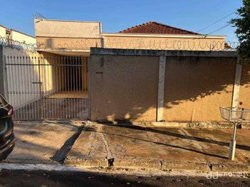 house em Rua Professor Francisco Felipe Caputo, Jardim Nazareth - São José do Rio Preto - SP