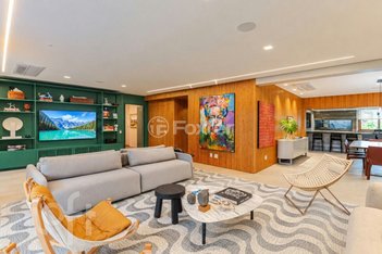 apartment em Rua Santo Inácio, Moinhos de Vento - Porto Alegre - RS