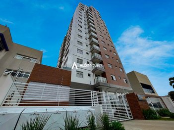 apartment em Rua Augusto de Mari, Portão - Curitiba - PR