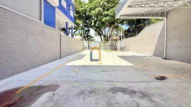 office em Rua Amazonas de Souza Azevedo, Bacacheri - Curitiba - PR