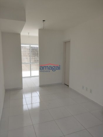 house em Rua Dinamarca, Jardim Colônia - Jacareí - SP