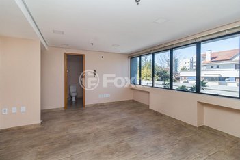 office em Rua Caju, Petrópolis - Porto Alegre - RS