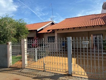 house em Avenida dos Estudantes, Ibiporã - Ibiporã - PR
