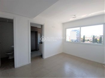 apartment em Rua Dona Eugênia, Santa Cecília - Porto Alegre - RS