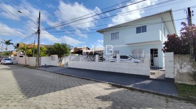 commercial_property em Rua José Xavier da Rosa, Carianos - Florianópolis - SC