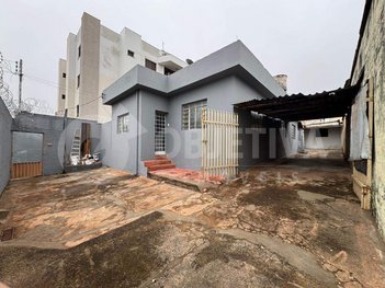 house em Rua Tamoios, Saraiva - Uberlândia - MG