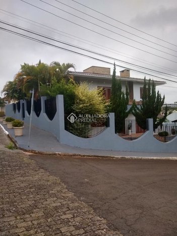 house em Rua das Jaboticabeiras, Montanha - Lajeado - RS