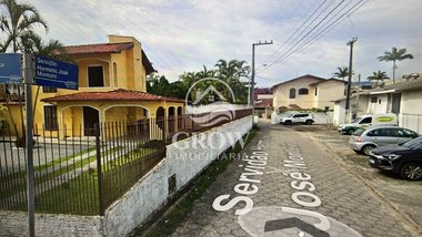 land_lot em Servidão Hermínio José Monteiro, Cachoeira do Bom Jesus - Florianópolis - SC