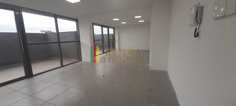 office em Avenida Assis Brasil, São Sebastião - Porto Alegre - RS