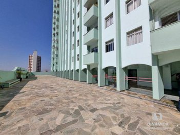 apartment em Rua Carlos Gomes, Centro - Limeira - SP