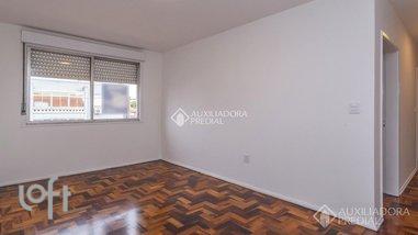 apartment em Rua Coronel Neves, Medianeira - Porto Alegre - RS