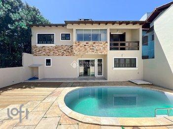 house em Dona Adda Mascarenhas de Moraes, Jardim Itu-Sabará - Porto Alegre - RS