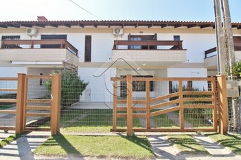 house em Rua Rio Carreiro, Centro - Xangri-Lá - RS