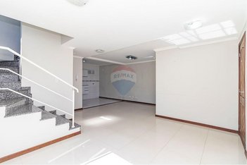 house em Rua Arlindo Araújo Sobrinho, Guabirotuba - Curitiba - PR