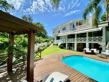 house em Avenida Das Mangueiras, Lagoa da Conceição - Florianópolis - SC