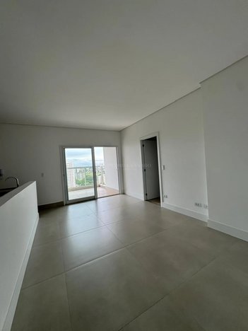 apartment em Rua Nardina Rodrigues Johansen, Loteamento Madrid - Maringá - PR